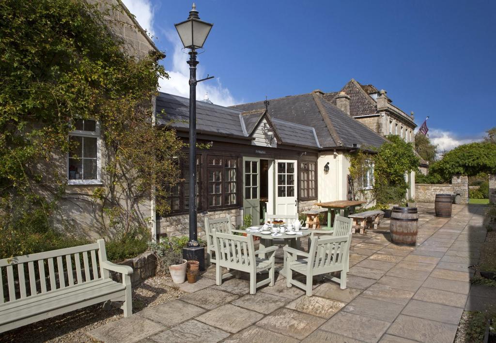 The Moonraker Hotel Bradford-On-Avon Buitenkant foto