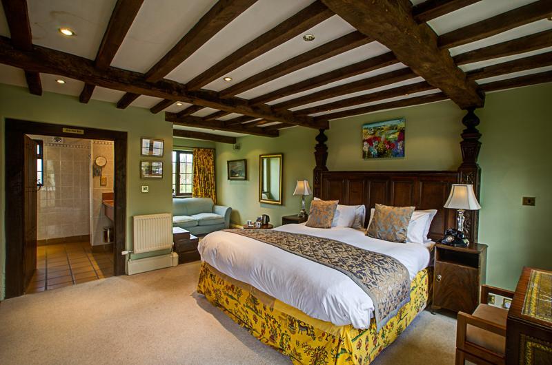 The Moonraker Hotel Bradford-On-Avon Buitenkant foto